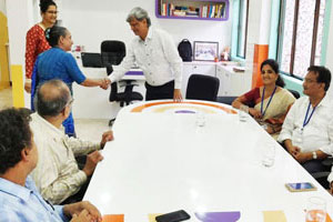 workshop on paradigms and perspectives in communication