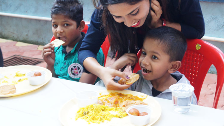 community service day 2017 3