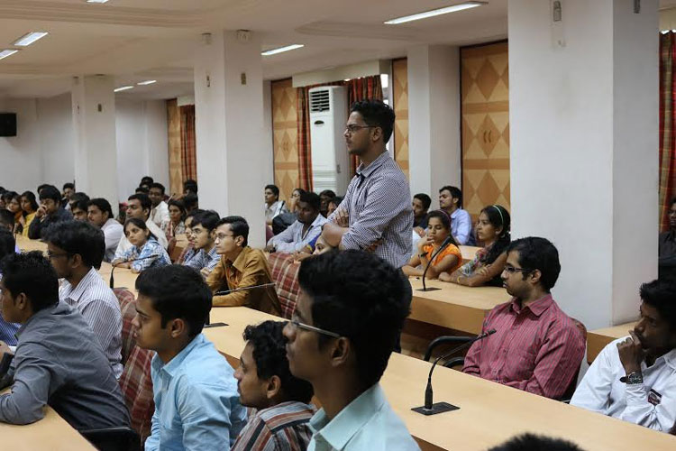 guestlecture growth with governance 4