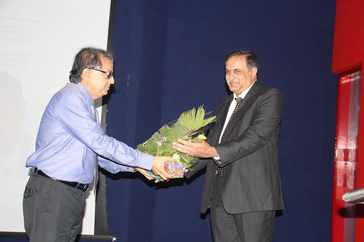 guestlecture secured governance 1