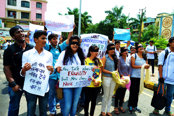 social service for her 2013 5