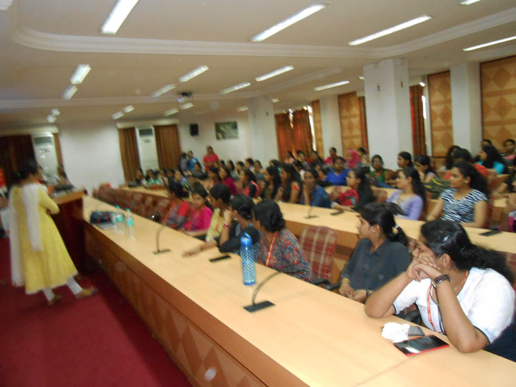 workshop on shy free pain free and healthy menstruation 1