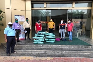 PiMSR Distributed Food Kits to the Covid Affected Families 1