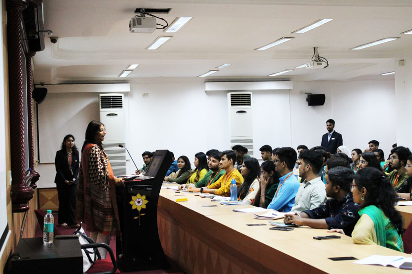 guest sessions on current trends and emerging opportunities for management students in media sector 4