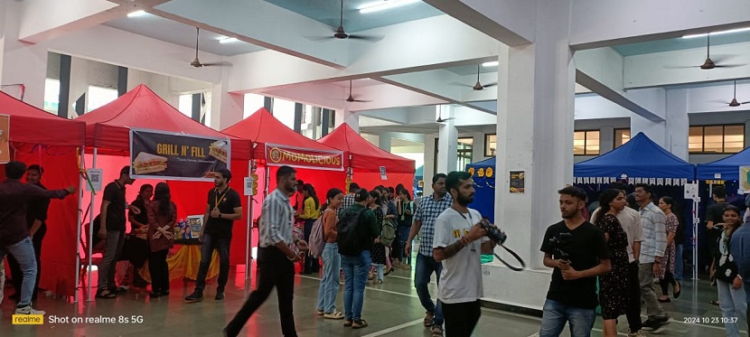 sales carnival and daan utsav 1