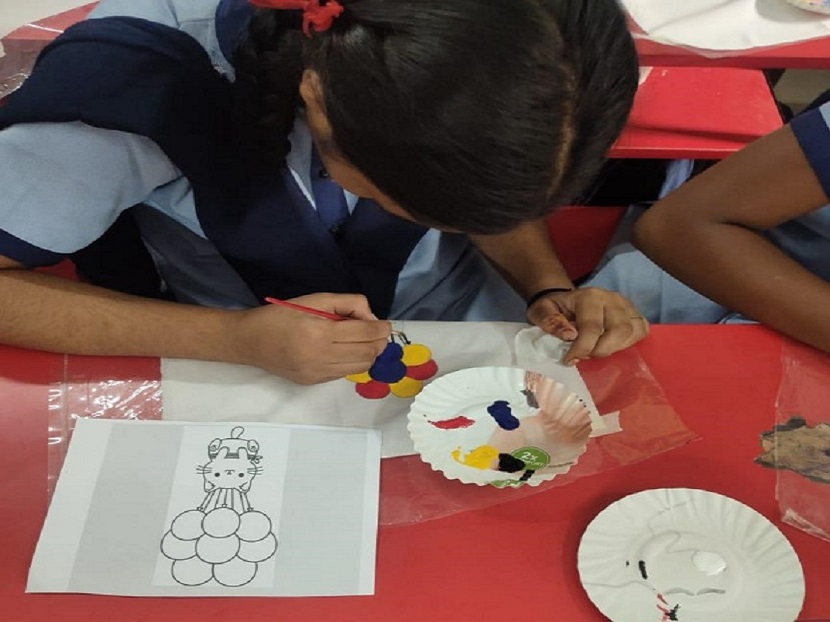 Session on Fabric Painting 2024 5